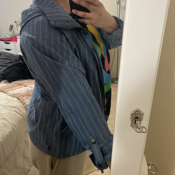 Jacket - Picture 2 of 3